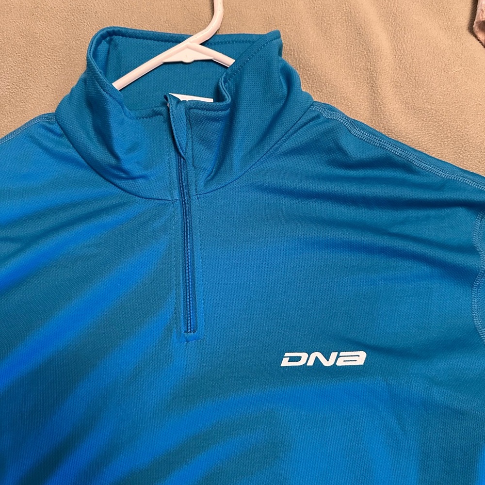 Blue, half zip, ski snowboard top